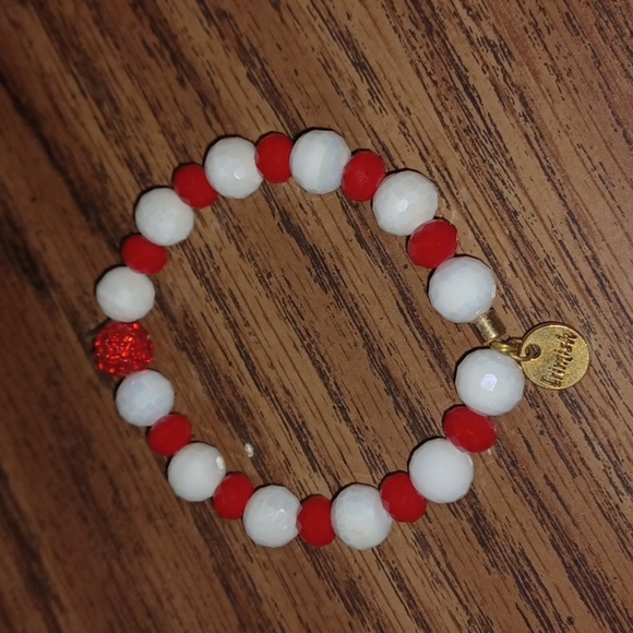 Erimish bracelets, set of 2, red&white and mixed metal - Picture 3 of 3